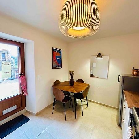 Charmant Petit Appartement Place De L Eglise Piana (Corsica) Exterior foto