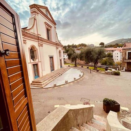 Charmant Petit Appartement Place De L Eglise Piana (Corsica) Exterior foto