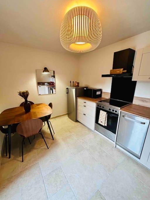 Charmant Petit Appartement Place De L Eglise Piana (Corsica) Exterior foto